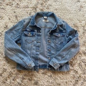 Women’s Jean Jacket